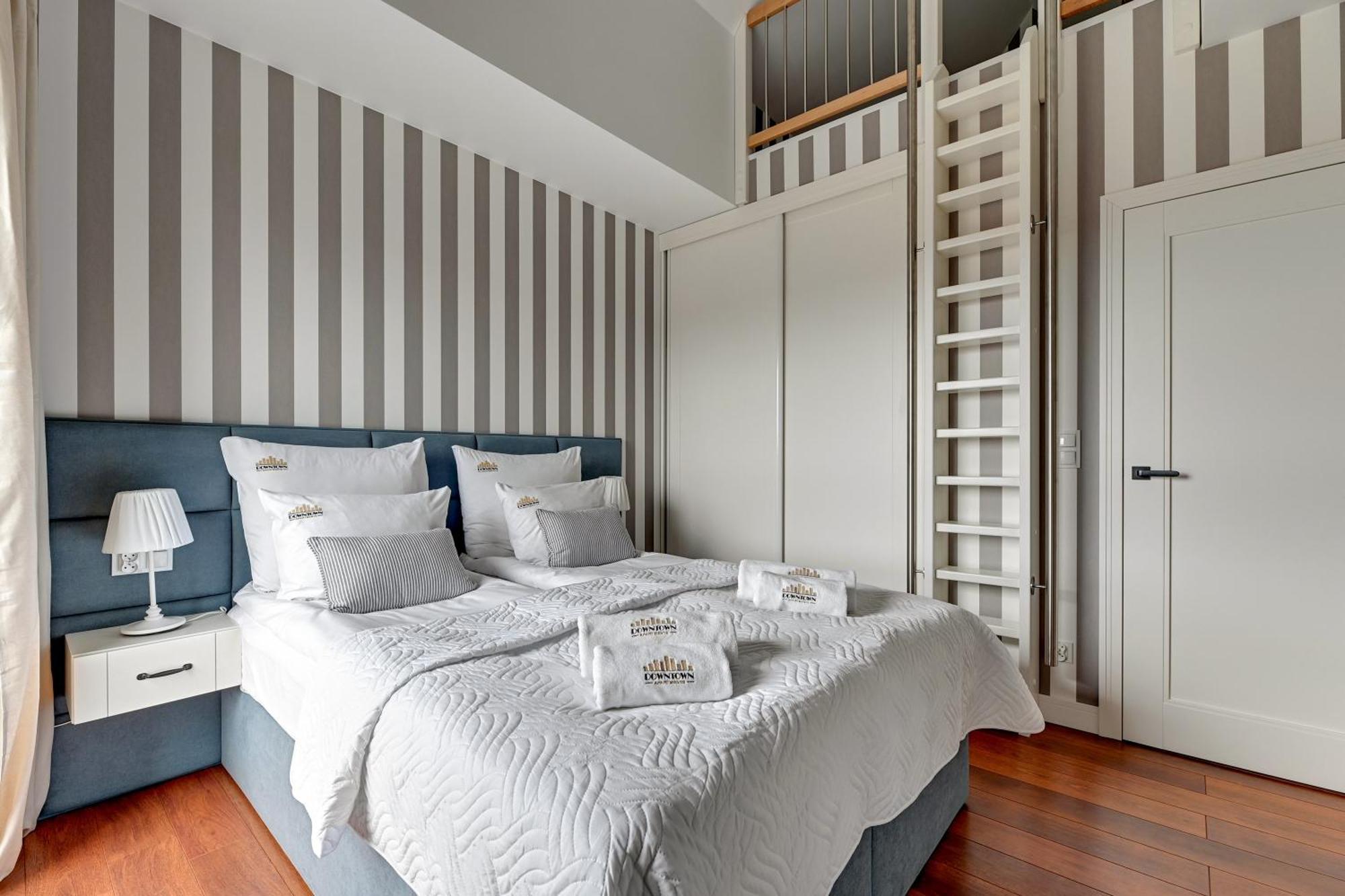 Waterlane Island - Riverview Pool, Spa, Gym & Parking By Downtown Apartments Danzig Exterior foto
